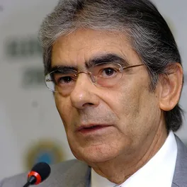 Wikimedia Commons, Carlos ayres britto.JPG, José Cruz/ABr, CC BY 3.0 br