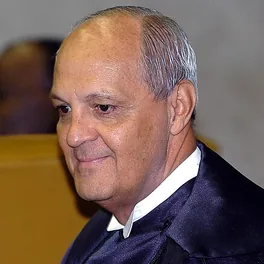 Wikimedia Commons, Carlos Alberto Direito.jpg, José Cruz/ABr, CC BY 3.0 br