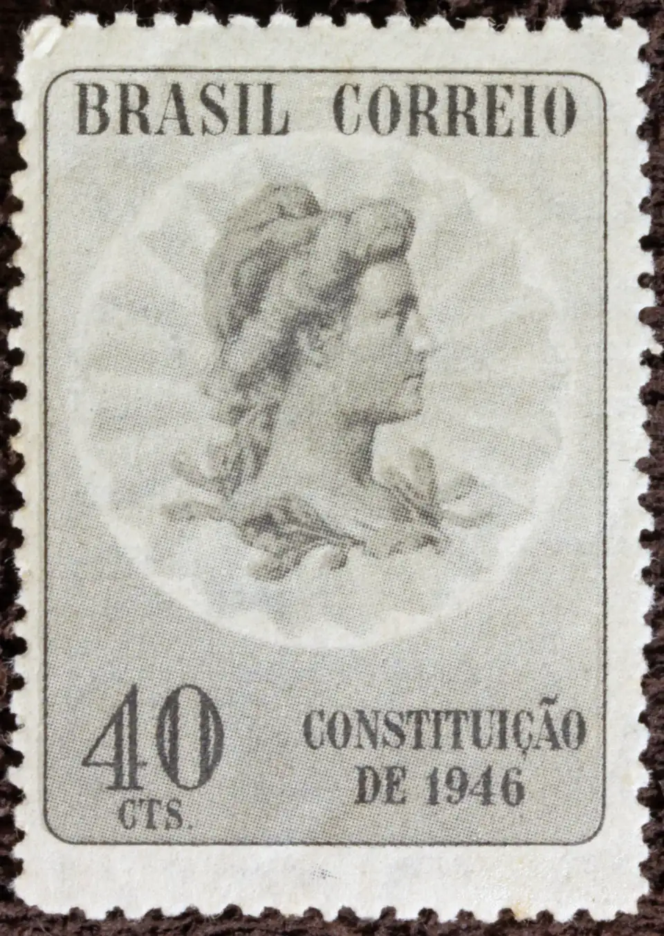 Selo dos Correios comemorativo da promulgação da Constituição de 1946