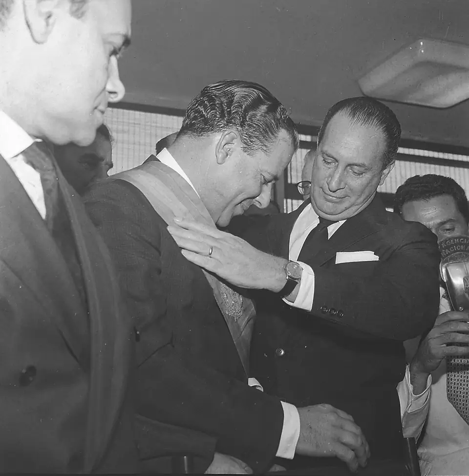 Posse de João Goulart como presidente da República no Congresso, setembro de 1961 (a fonte data 8 de setembro)