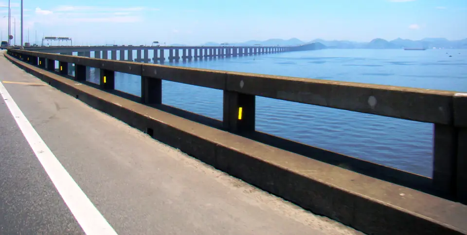 A Ponte Rio-Niterói, inaugurada em março de 1974, que ligou as duas capitais