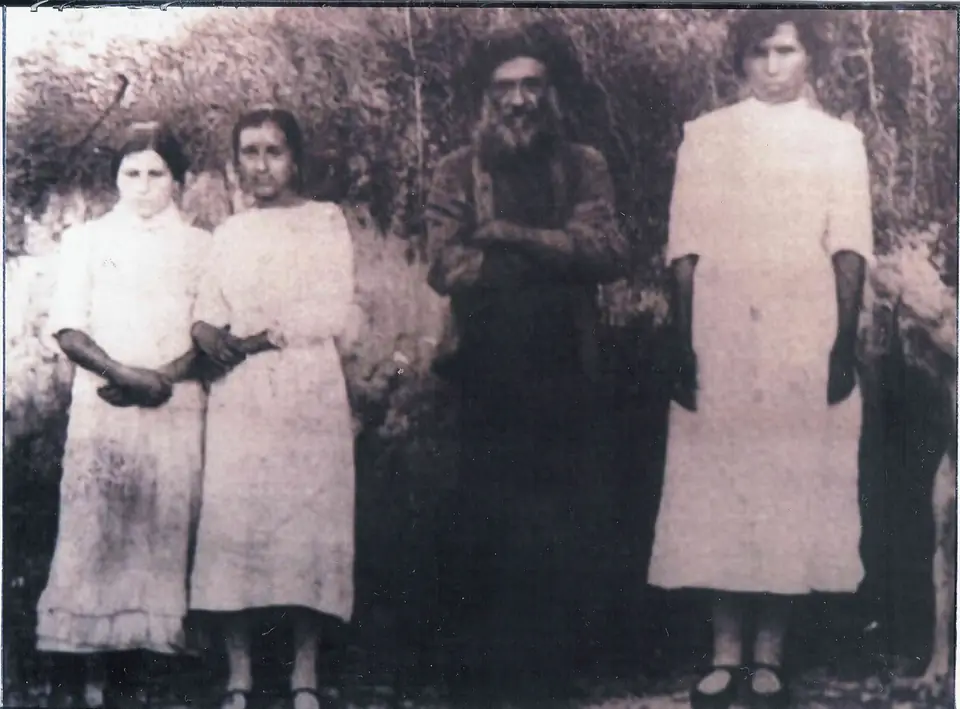 José Maria, o monge do Contestado, ao centro, antes de 1913