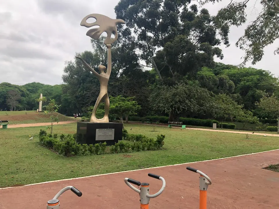 O monumento “Sonho de Liberdade”, no Parque da Juventude, onde ficava o Carandiru