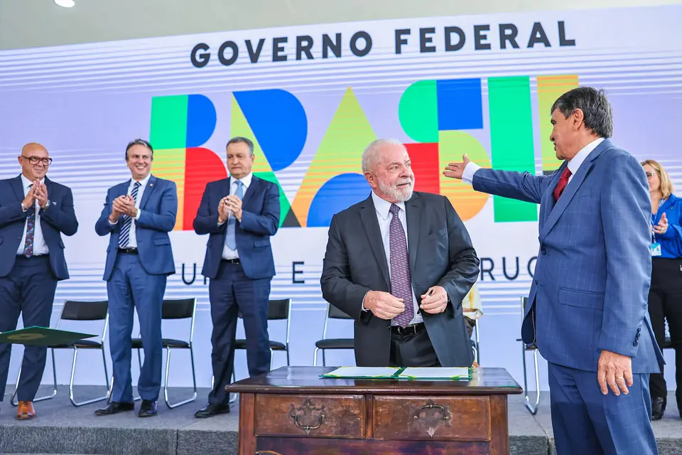 Cerimônia de lançamento do Novo Bolsa Família no Palácio do Planalto (02/03/2023)