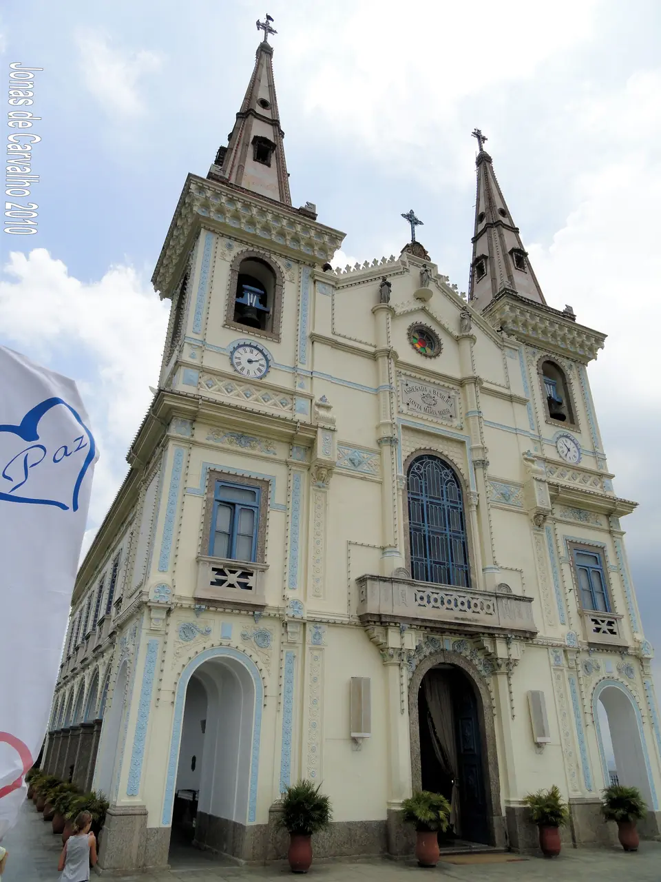 A Igreja da Penha, no alto do Complexo da Penha, na zona norte do Rio