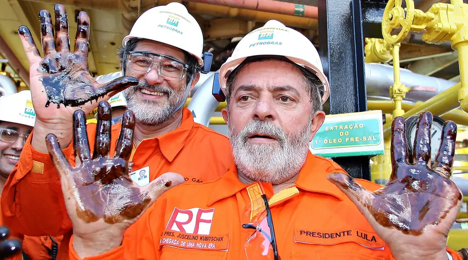 Lula na cerimônia da primeira extração de óleo do pré-sal, no campo de Jubarte (02/09/2008)